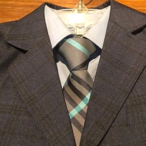 Boys 3 piece suit in blue 2T